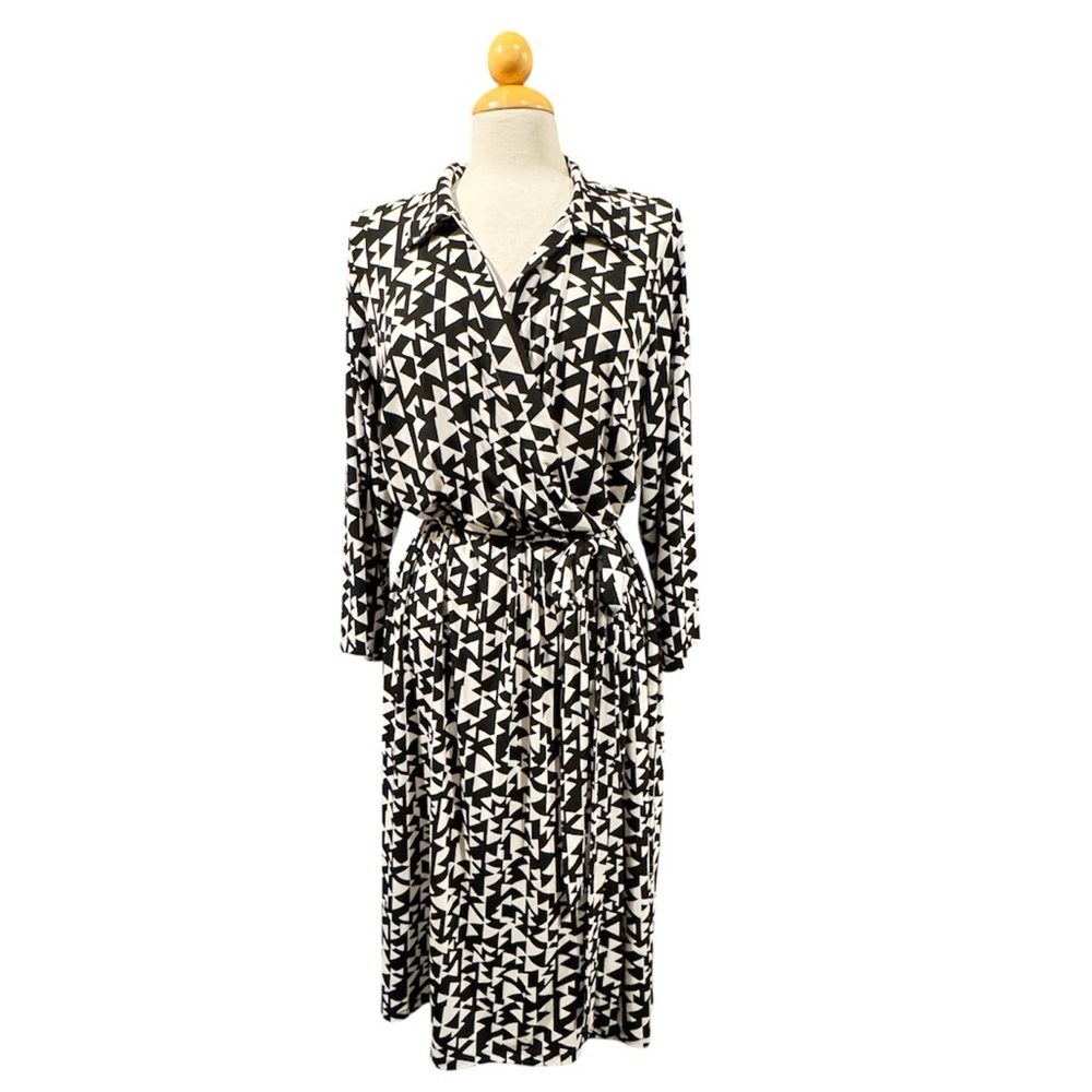 Lane Bryant Black and White Triangle Pattern Dress